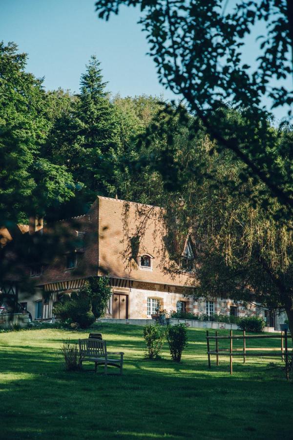 Le Prieure Des Fontaines Hotel Les Preaux Exterior photo